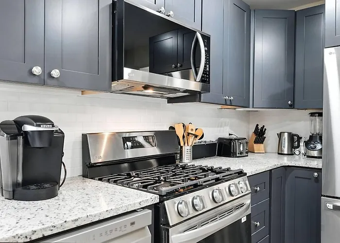 Сasa de vacaciones 6 Bedroom - Game - Free Parking - Near Stadiums *