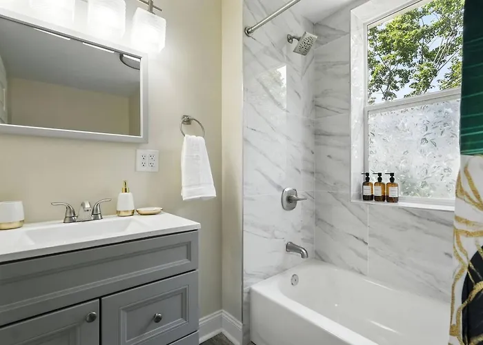 Сasa de vacaciones 6 Bedroom - Game - Free Parking - Near Stadiums Pittsburgh