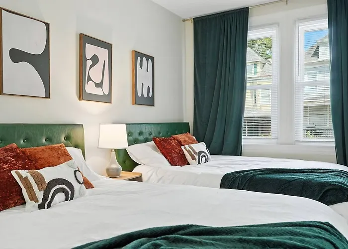 6 Bedroom - Game - Free Parking - Near Stadiums * Pittsburgh
